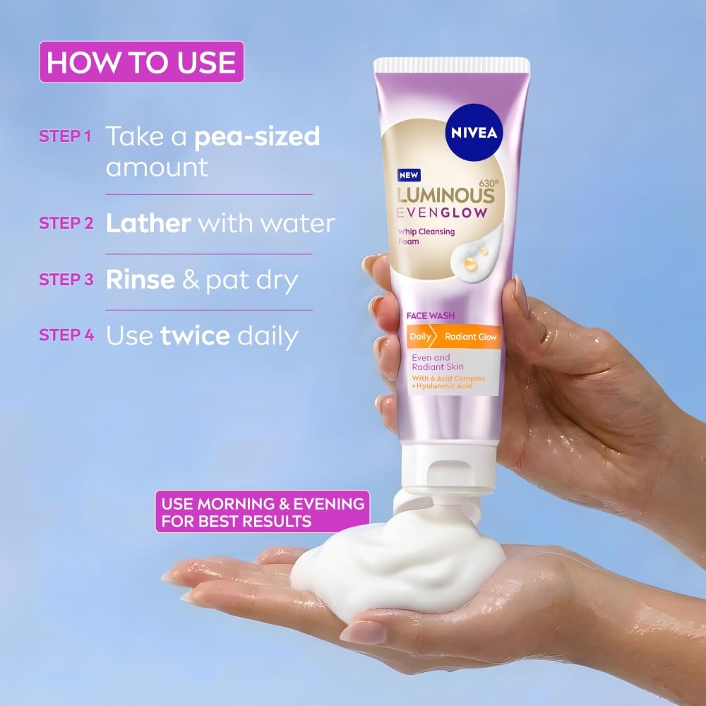 NIVEA Luminous Vitamin C - Whip Foaming Face Wash for Brightness & Radiant Glow, 100 ml | Cleanses, Brightens, Unclogs Pores & Hydrates | Removes Make Up | For