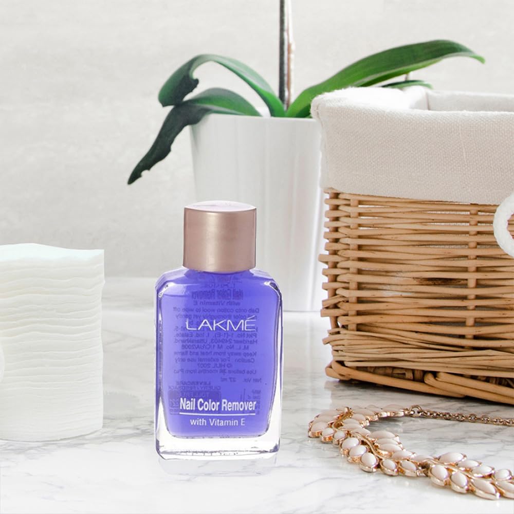 Lakme - Nail Color Remover (27ml)