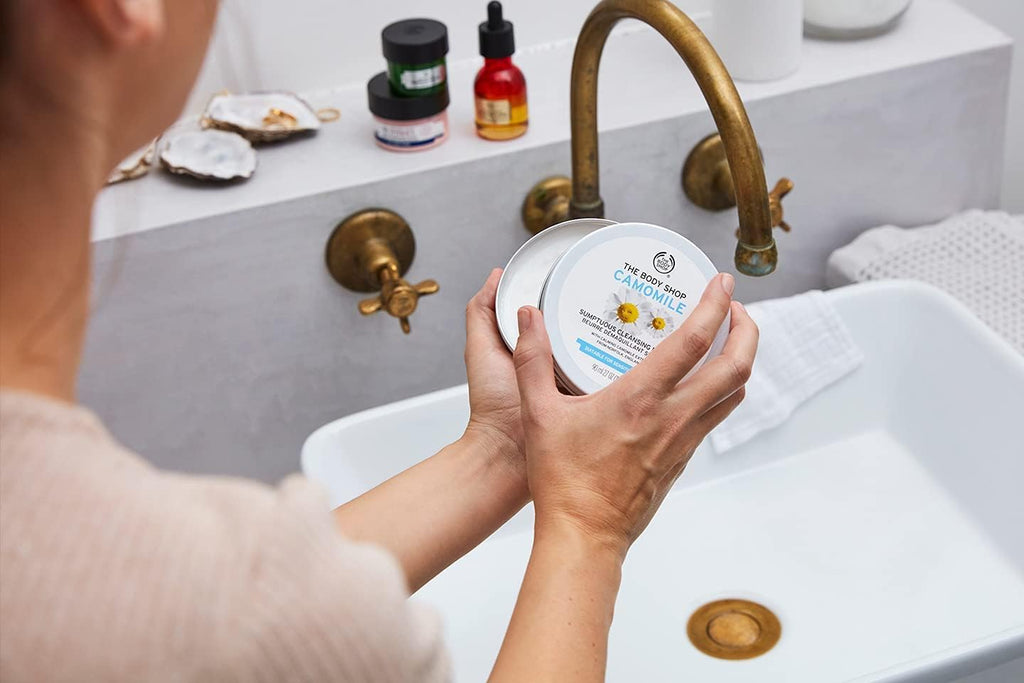 The Body Shop Camomile Sumptuous Cleansing Butter, 2.7 OzThe Body Shop Camomile Sumptuous Cleansing Butter, 2.7 Oz