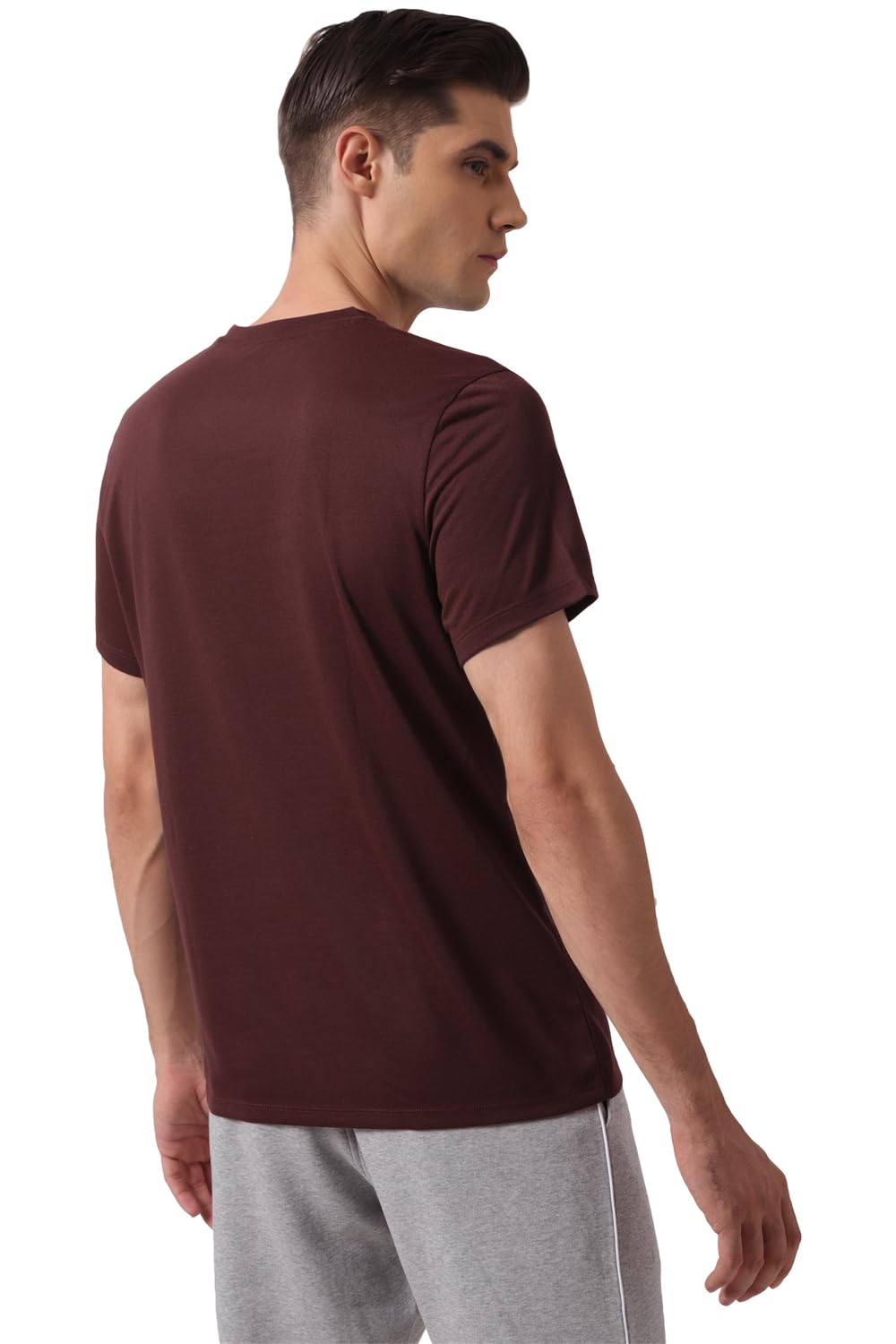 Reebok Men's Regular Fit T-Shirt XS Maroon