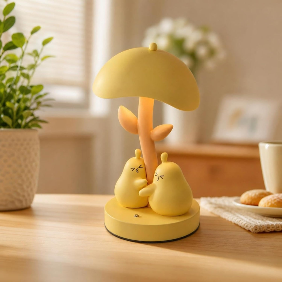 CALANDIS Pear Lamp Dimmable Lamp Cordless for Kids, Teens, Bedroom, Nursery Pear Gift Box
