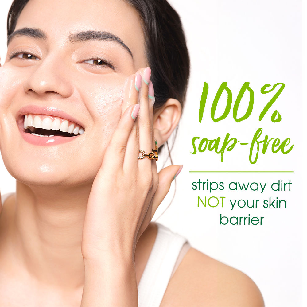 Simple Kind to Skin Refreshing Facewash Mild Face Wash for Sensitive Skin (250ml)