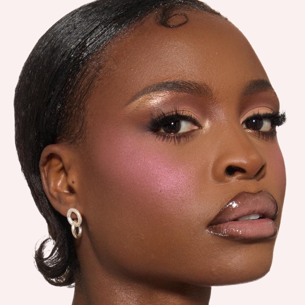 Huda Beauty Blush Filter Blurring Blushlighters Palette - Baby Pink (7.5g)