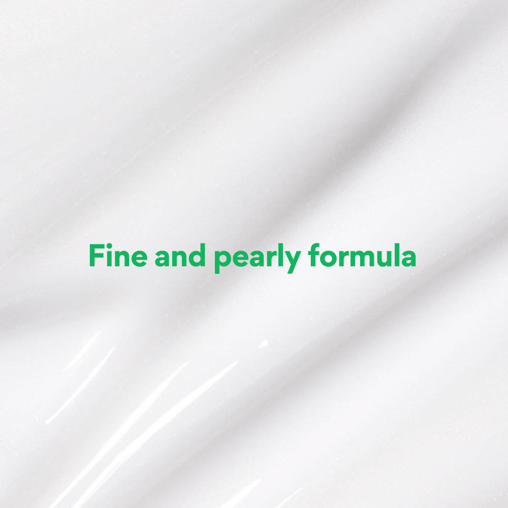 Innisfree Green Tea Hyaluronic Glow Eye And Face Ball For Reducing Puffiness