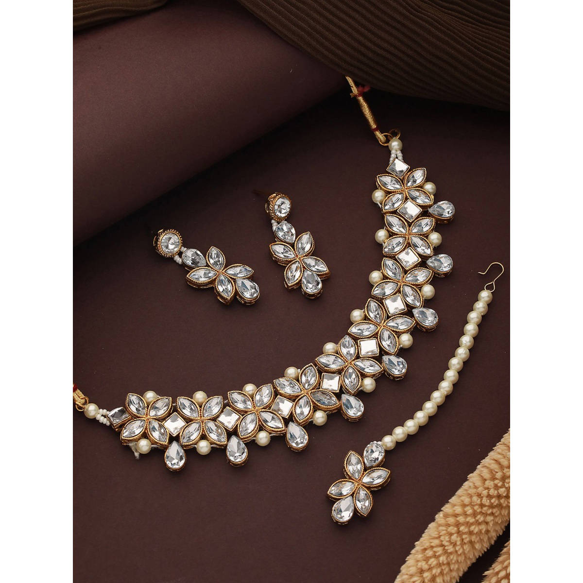 Aatmana Traditional Stone Studded and Pearls Jewellery Set