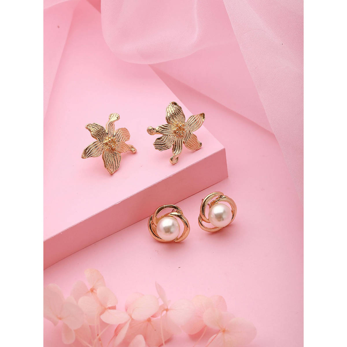 Aatmana Set of 2 Gold Plated and Pearl Floral Stud Earrings