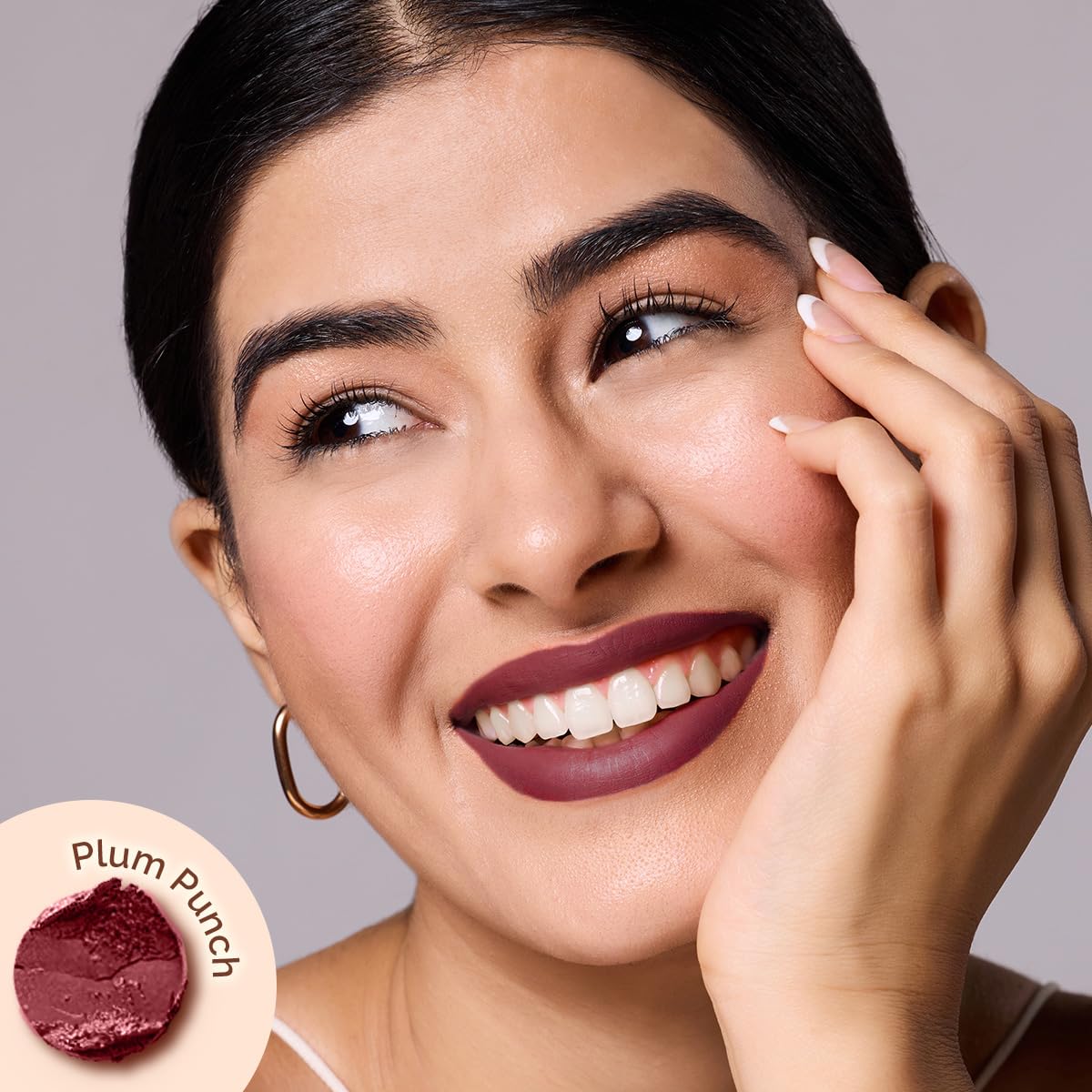 Mamaearth Moisture Matte Longstay Mini Lipstick with Avocado Oil & Vitamin E for 12 Hour Long Stay-02 Plum Punch - 0.7 g