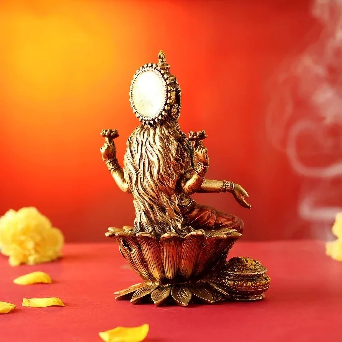 CraftVatika Lakshmi Devi Idol Statue for Home Puja Goddess Laxmi Idols Showpiece for Temple Pooja Room Diwali Decoration Gifts for Family Friends Corporate Clie