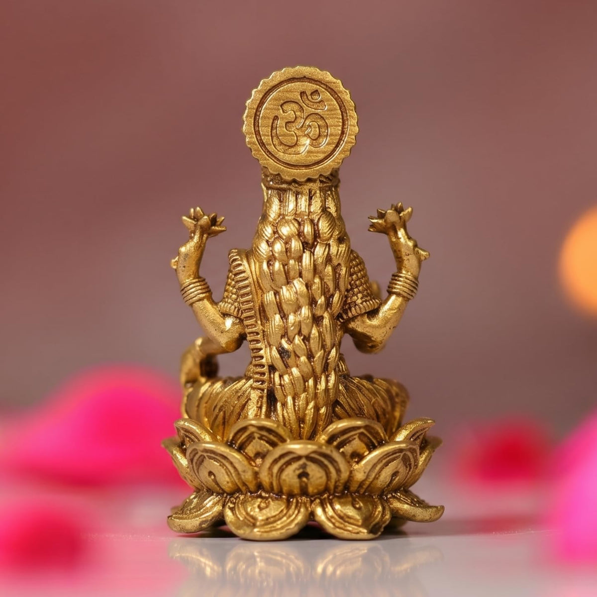 Small Brass laxmi Idol - 4cm Lakshmi murti for Home Pooja decore and car Dashboard (LAXMI)