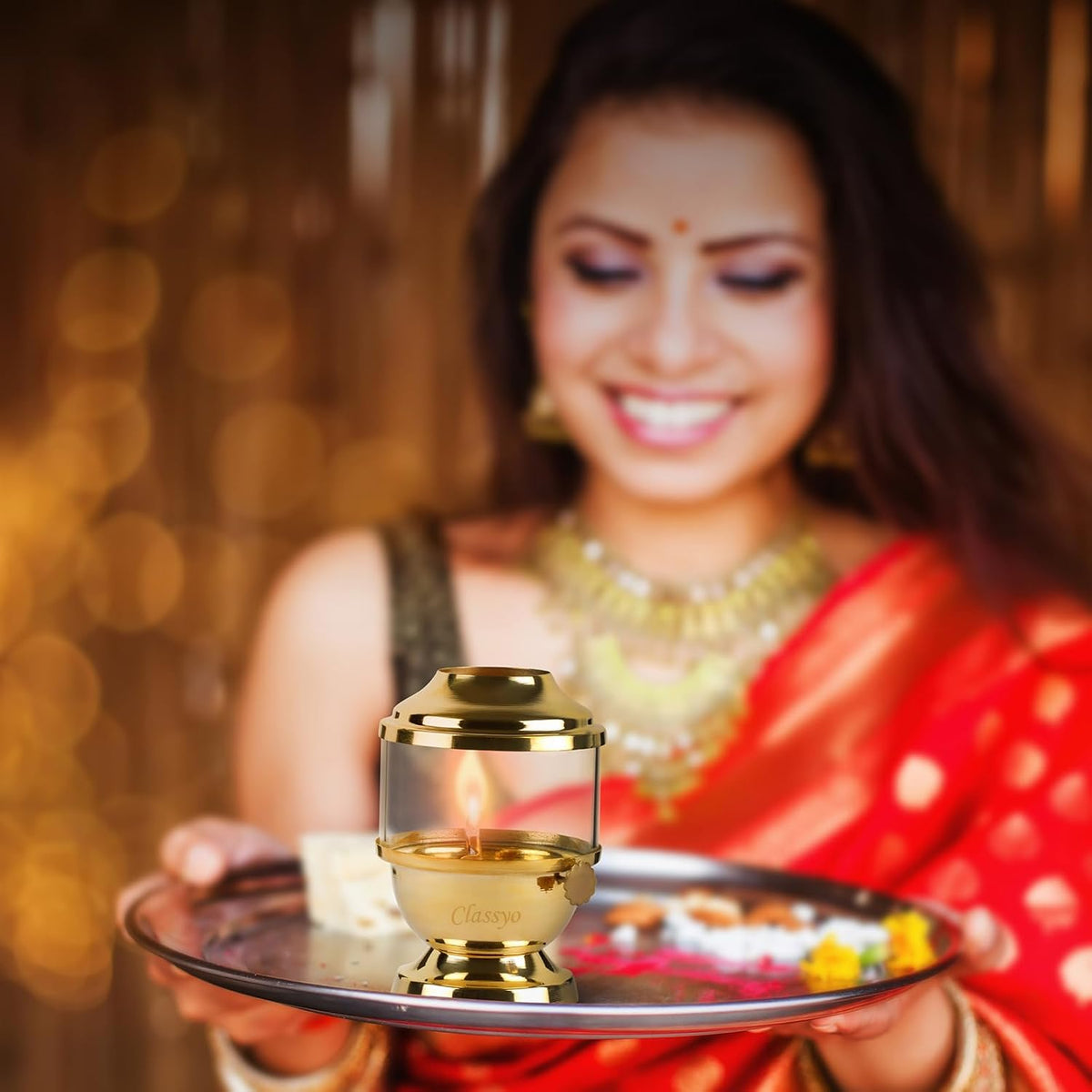 Classyo Pure Brass Akhand Diya with Adjustable Bati with Screw Lever for Puja, Borosilicate Glass (6 inch, 250ml Oil Capacity, Wick Included, Flame up to 48hrs)