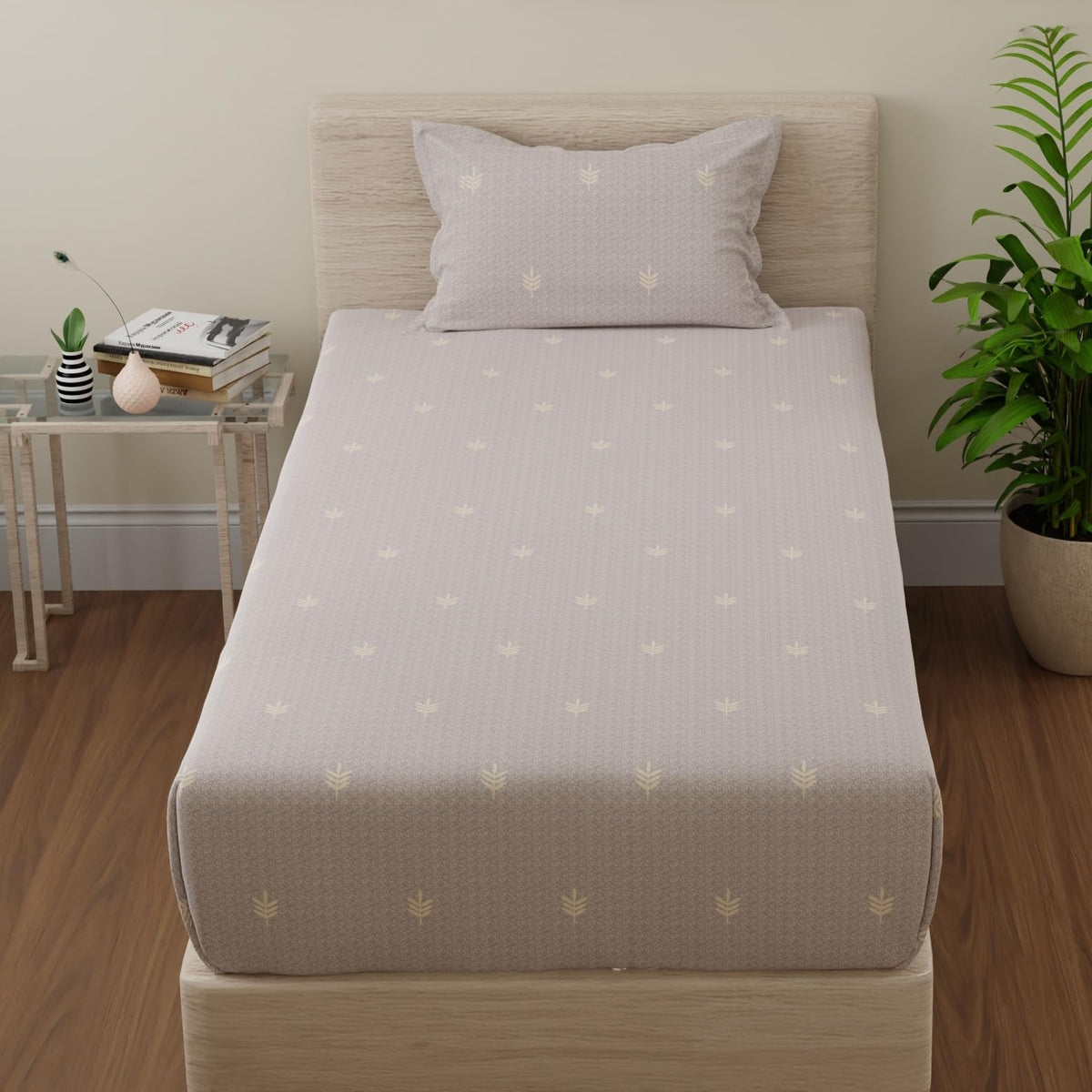 HUESLAND by Ahmedabad Cotton 144 TC Cotton Bedsheet Single Bed with 1 Pillow Cover | Oat Brown & White Flat Bedsheet - Single Oat Brown & White