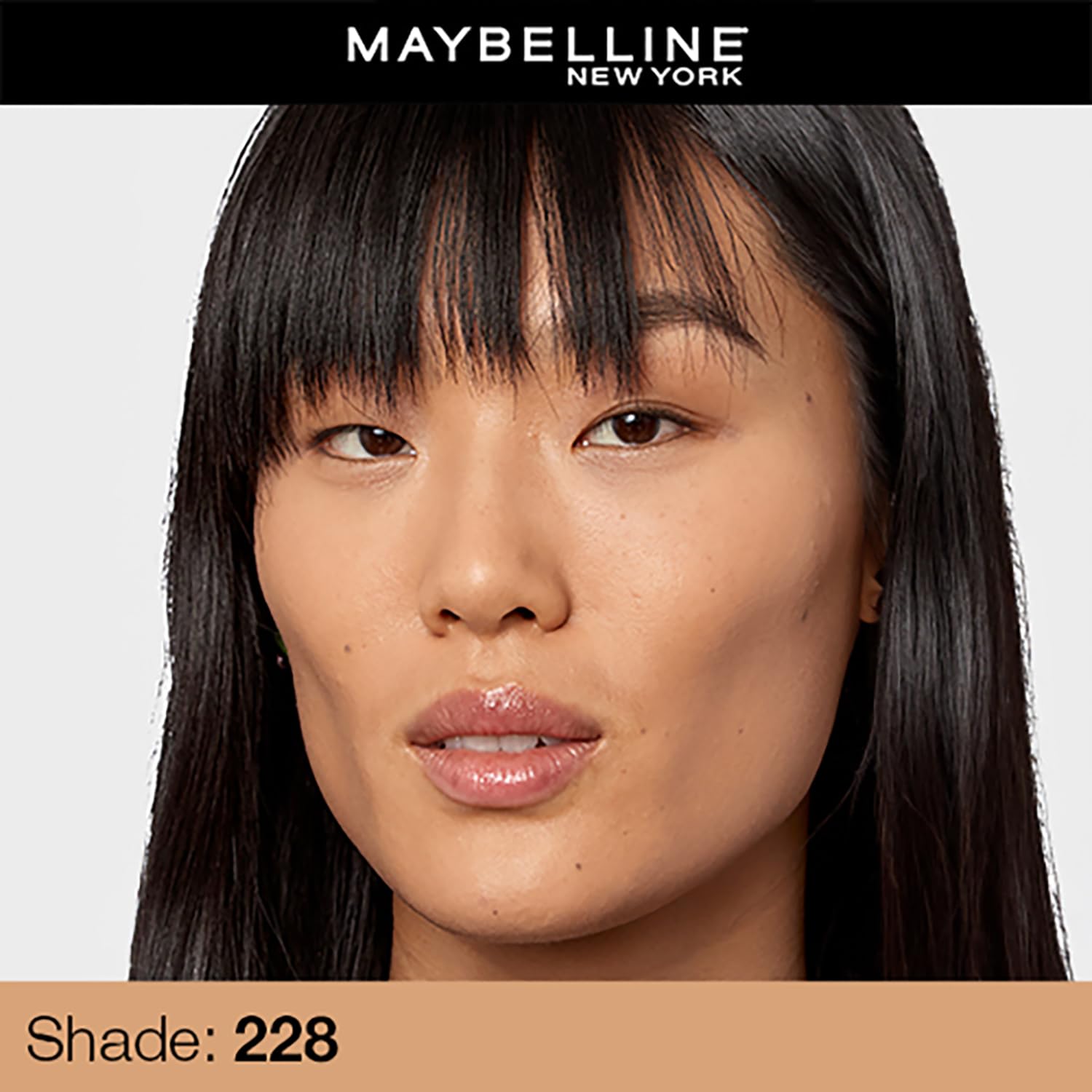 Maybelline New York Fit Me Matte + Poreless Liquid Foundation, pore minimising lightweight formula suitable for daily use and Indian Skin - 228 Soft Tan, 30 ml