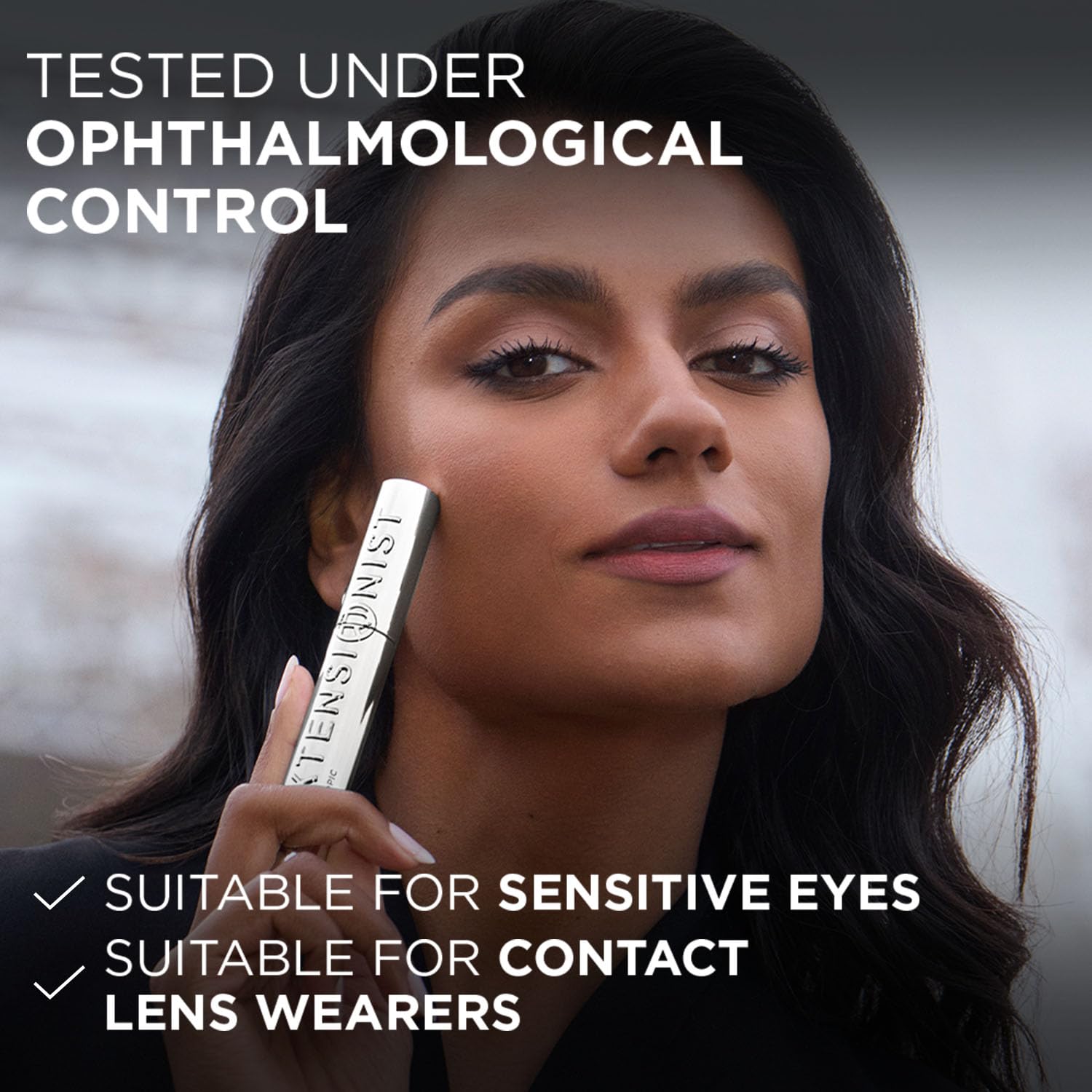 L'Oréal Paris Telescopic Extensionist Waterproof Mascara Extends lashes +5mm closer to brows Sculpting comb brush with 300+ bristles, 11ml