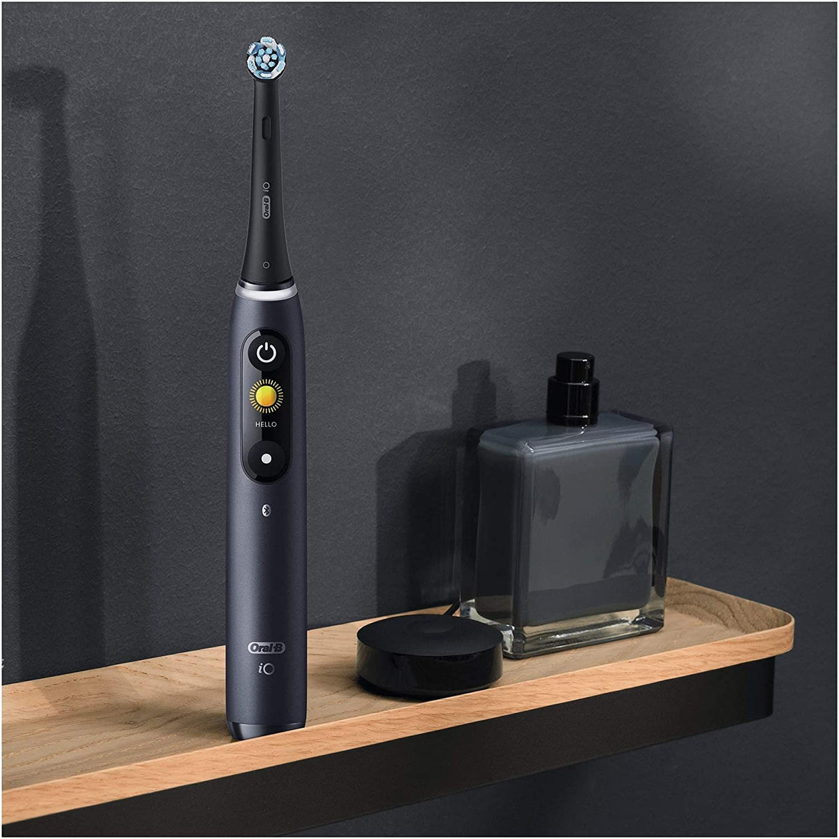 Oral-B iO8 Ultimate Electric Toothbrush, 6 Smart Modes, Pressure Sensor, Interactive Display & AI Personalization, 3hr Quick Charge, 2 Year Warranty by Oral B,