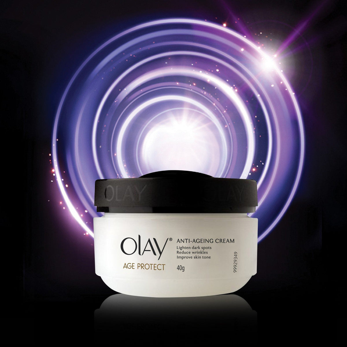 Olay Age Protect Anti-Ageing Cream | Lightens Dark Spots and Reduces Wrinkles | Normal, Oily, Dry, Combination Skin | 40g (Pack of 2) 40 g (Pack of 2)