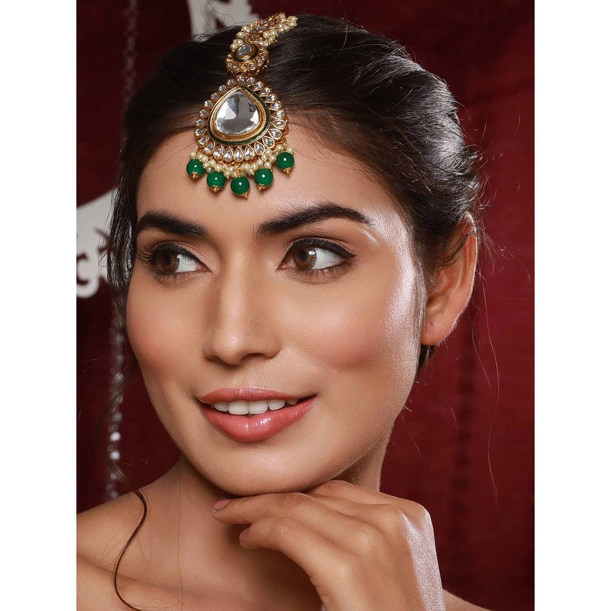 Aatmana Women Gold-Plated Green Kundan Studded Maangtikka