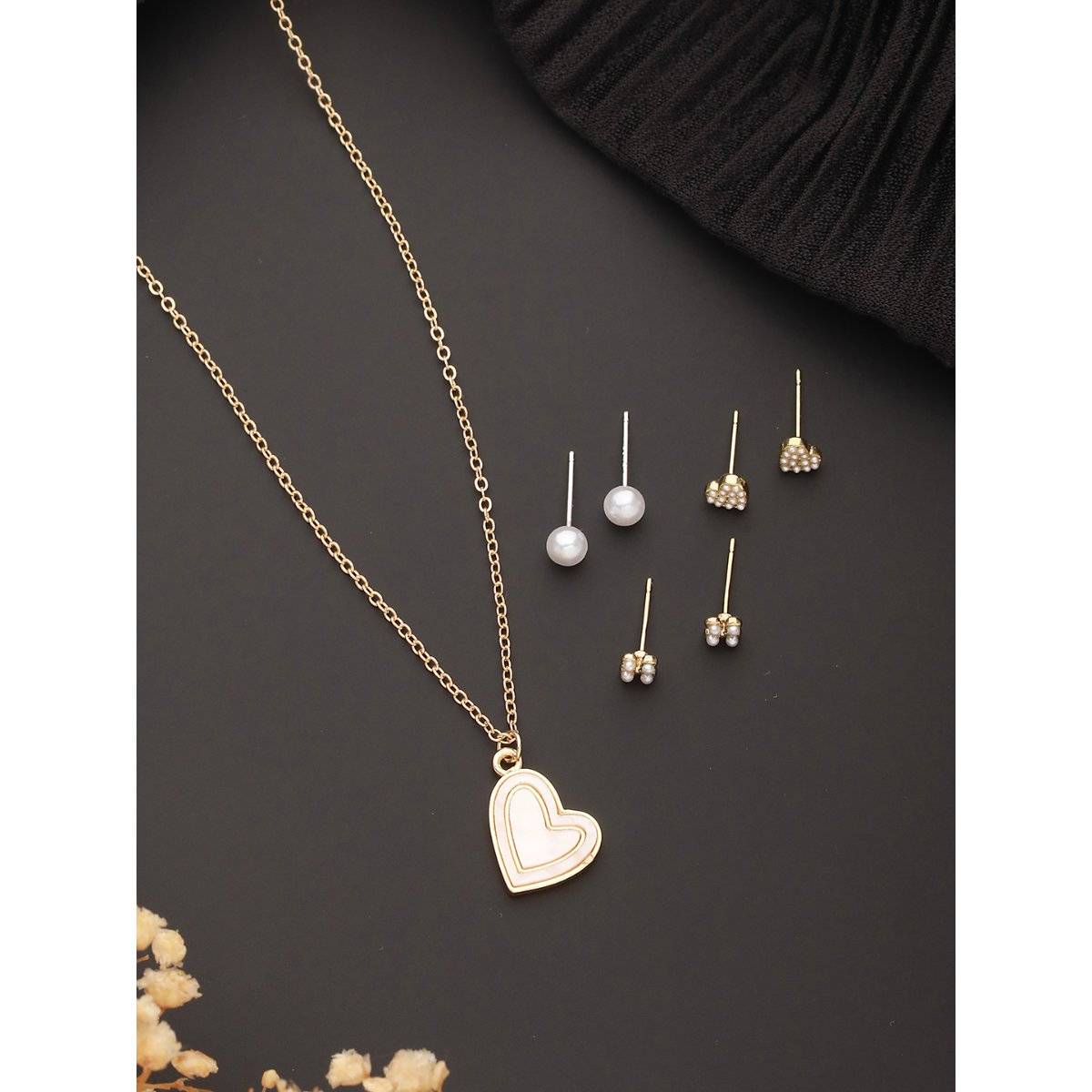 Aatmana Gold-Plated Cz Studded Heart Shape Jewellery Set