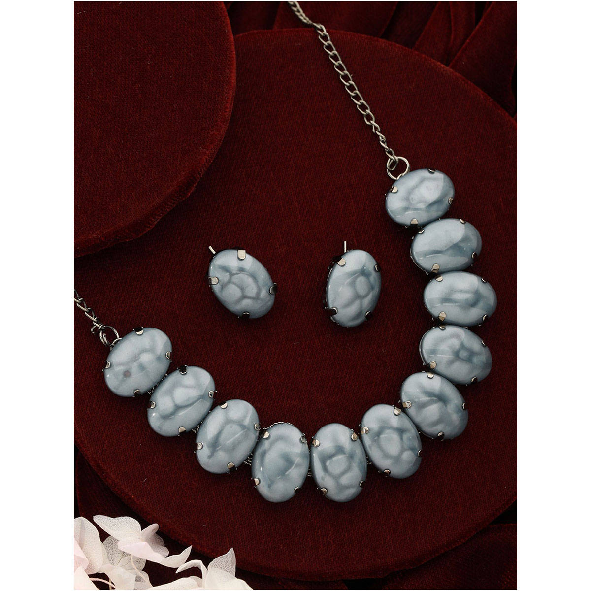 Aatmana Stone Studded Jewellery set