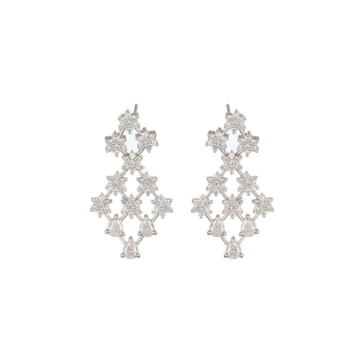 Aatmana Silver-Plated White AD-Studded Handcrafted Jewellery Set