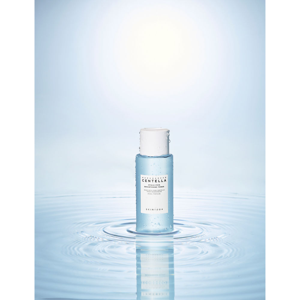 Skin1004 Madagascar Centella Hyalu-Cica Brightening Toner (30ml)