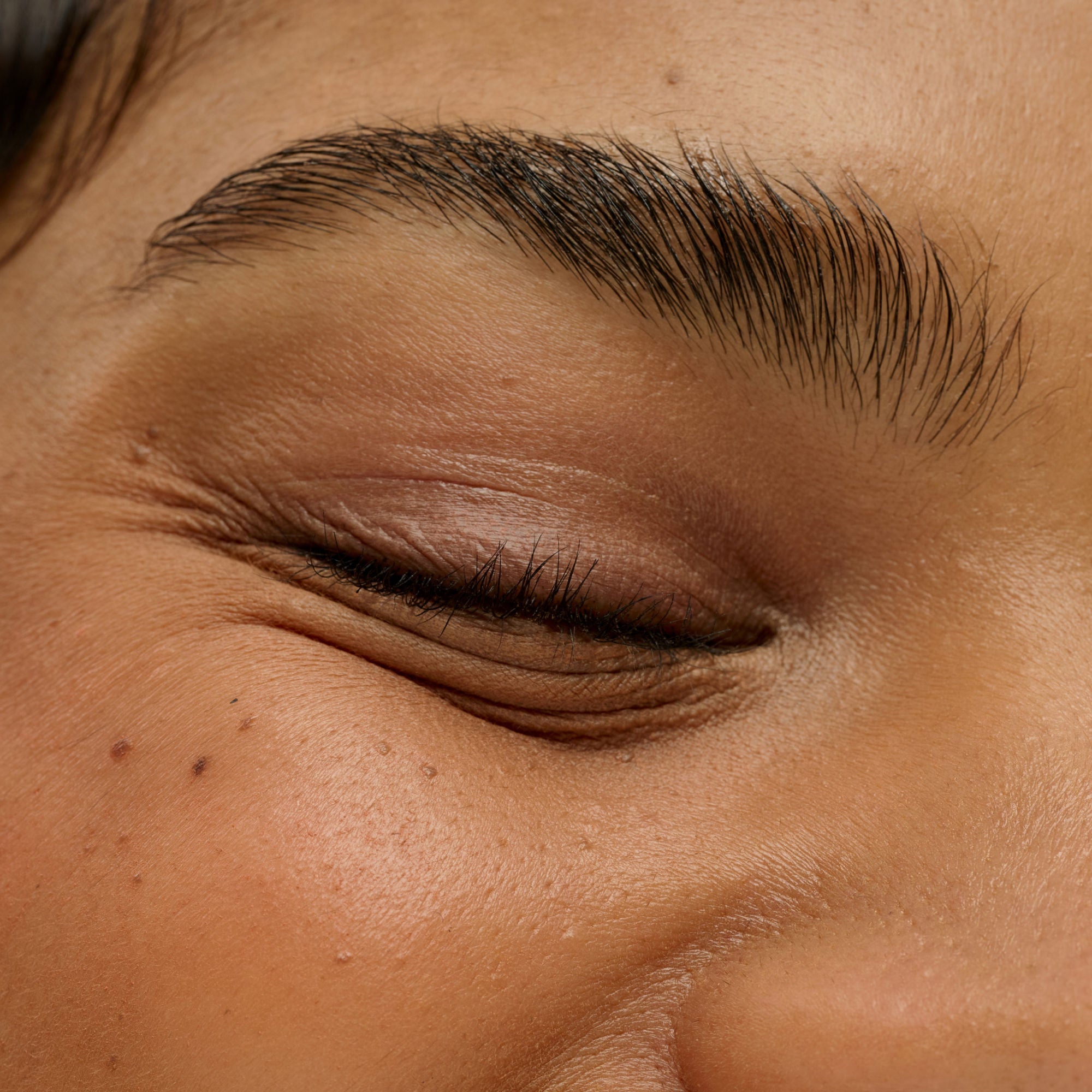 Benefit Cosmetics Dream Sheen Brow Glaze - Deep (5ml)