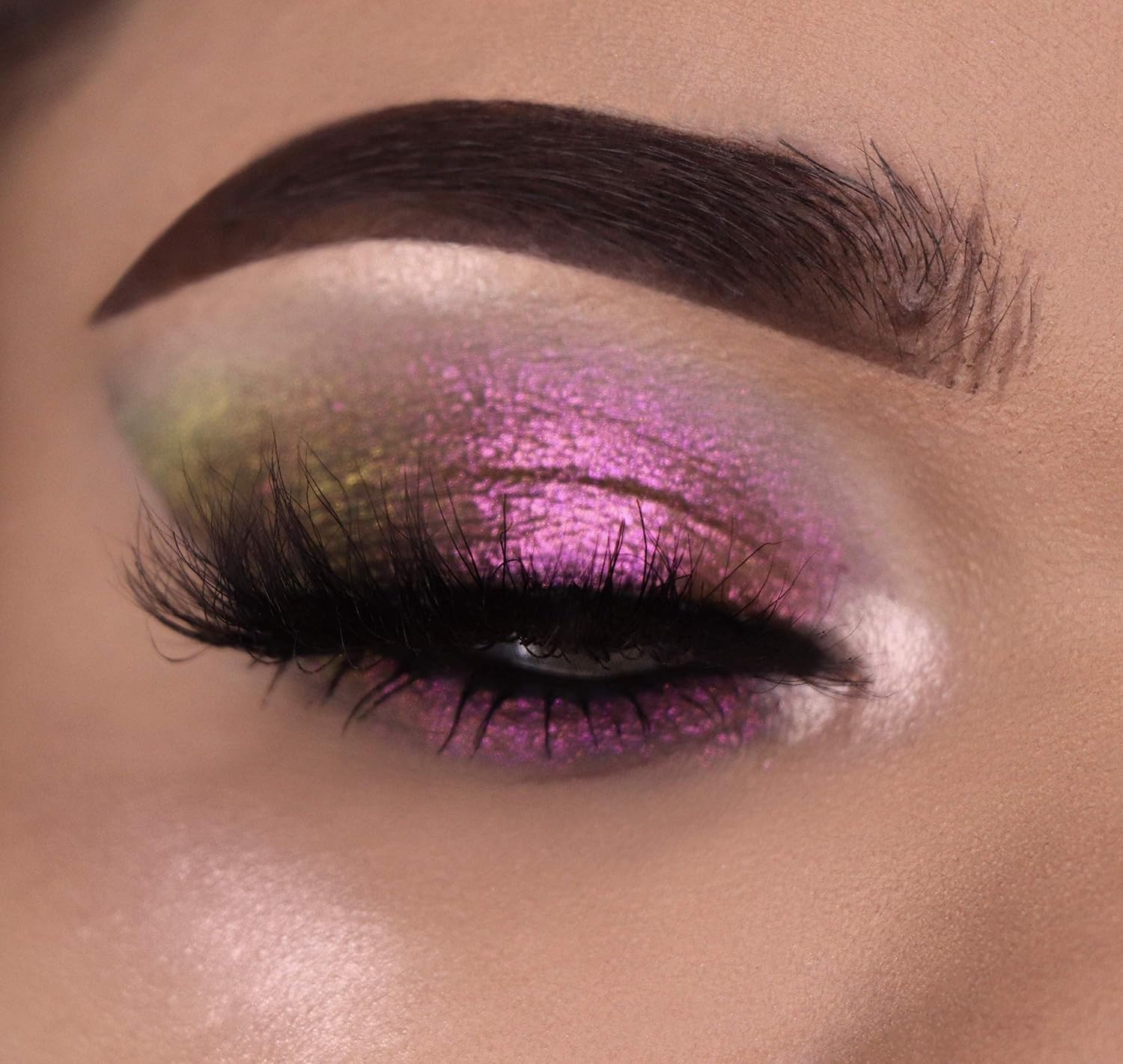 Charmacy Milano Insane Shifters Eyeshadow (Shade 503) - 1.8 g, Multi-Chrome, Smooth Texture, Highly Pigmented, Metallic, Shimmer Effect, One Swipe Coverage, Glam Eyes