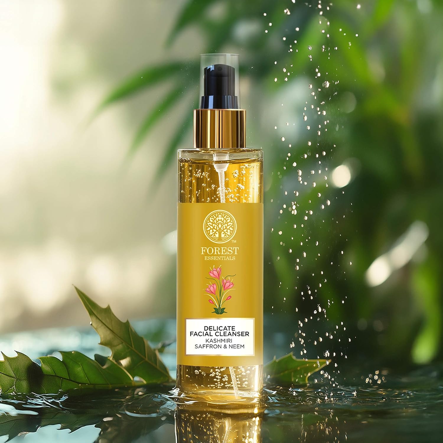 Forest Essentials Ayurvedic Purifying Face Wash with Saffron & Neem | For Normal to Oily Skin | Sulphate Free