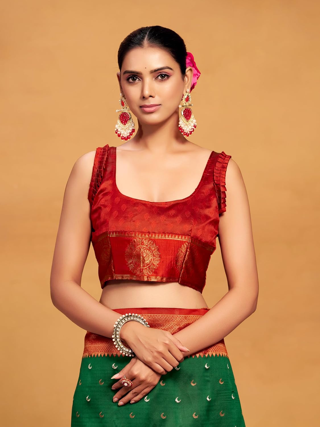 EthnicJunction Women's Silk Woven Paithani Saree With Blouse Piece Bottle Green