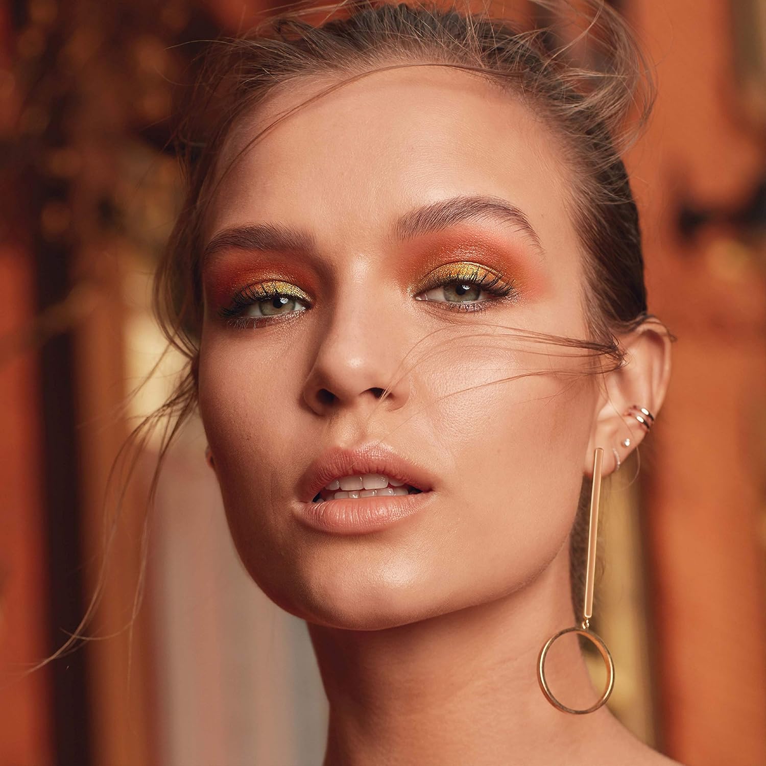 Maybelline New York Eyeshadow Palette, 6 Highly Blendable Shades, Sheer Finish, City Mini Palette, Brooklyn Orange, 6.4g