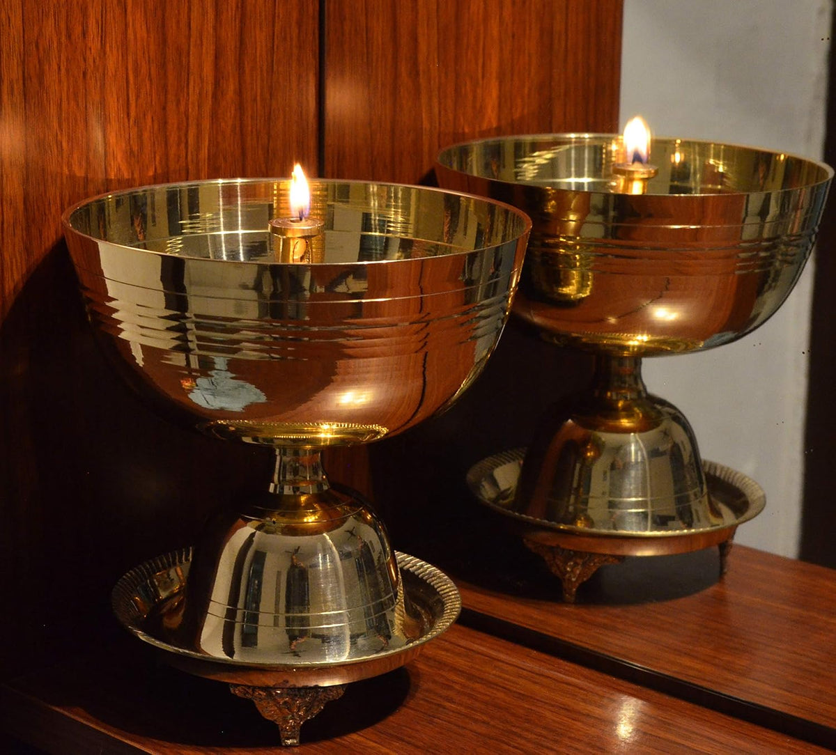 Tangerine Akhand Jyoti Diya with Stand || Brass Traditional Oil Lamp for Pooja at Tamples , Home, Office & Hotel- Dia-4 inch