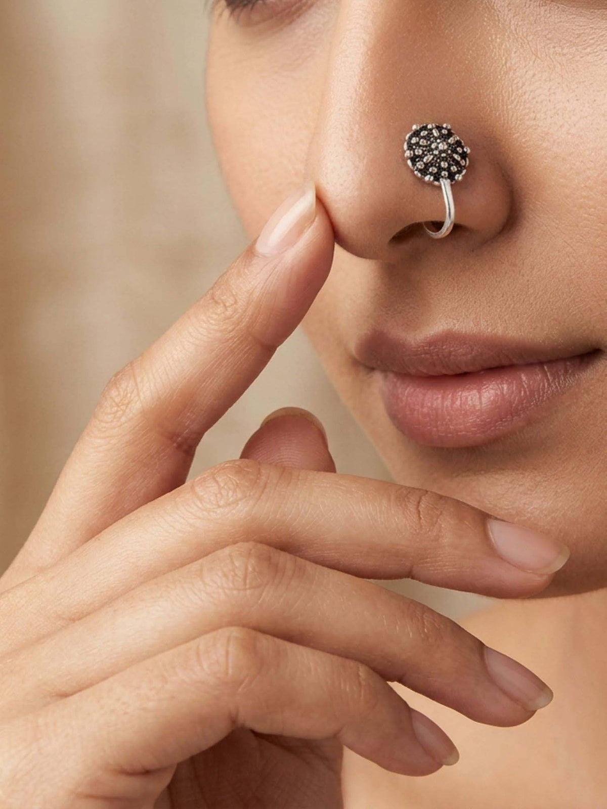 925 SILLER Oxidised Rhodium Plating Silver Nosepin (Onesize)