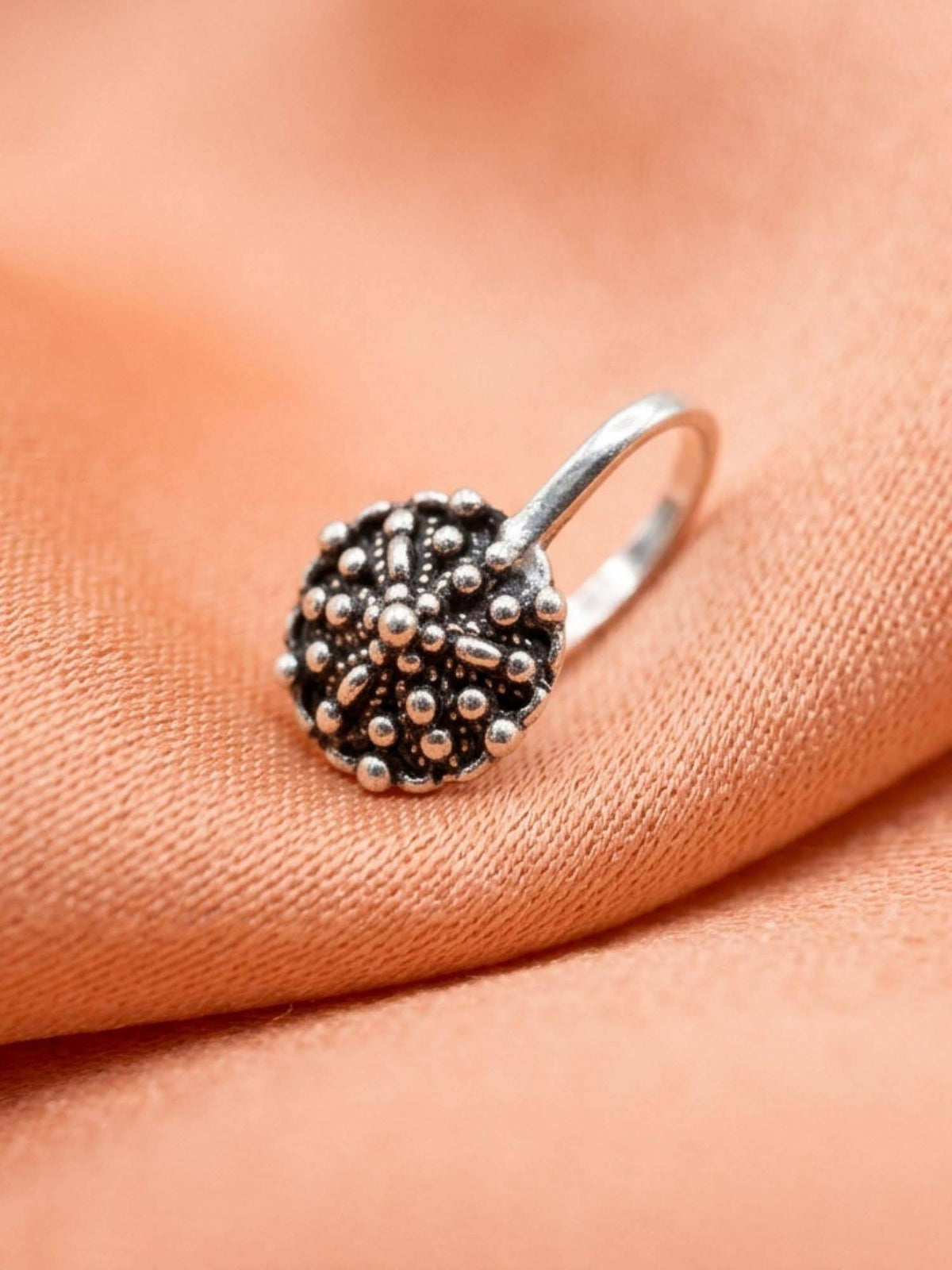 925 SILLER Oxidised Rhodium Plating Silver Nosepin (Onesize)
