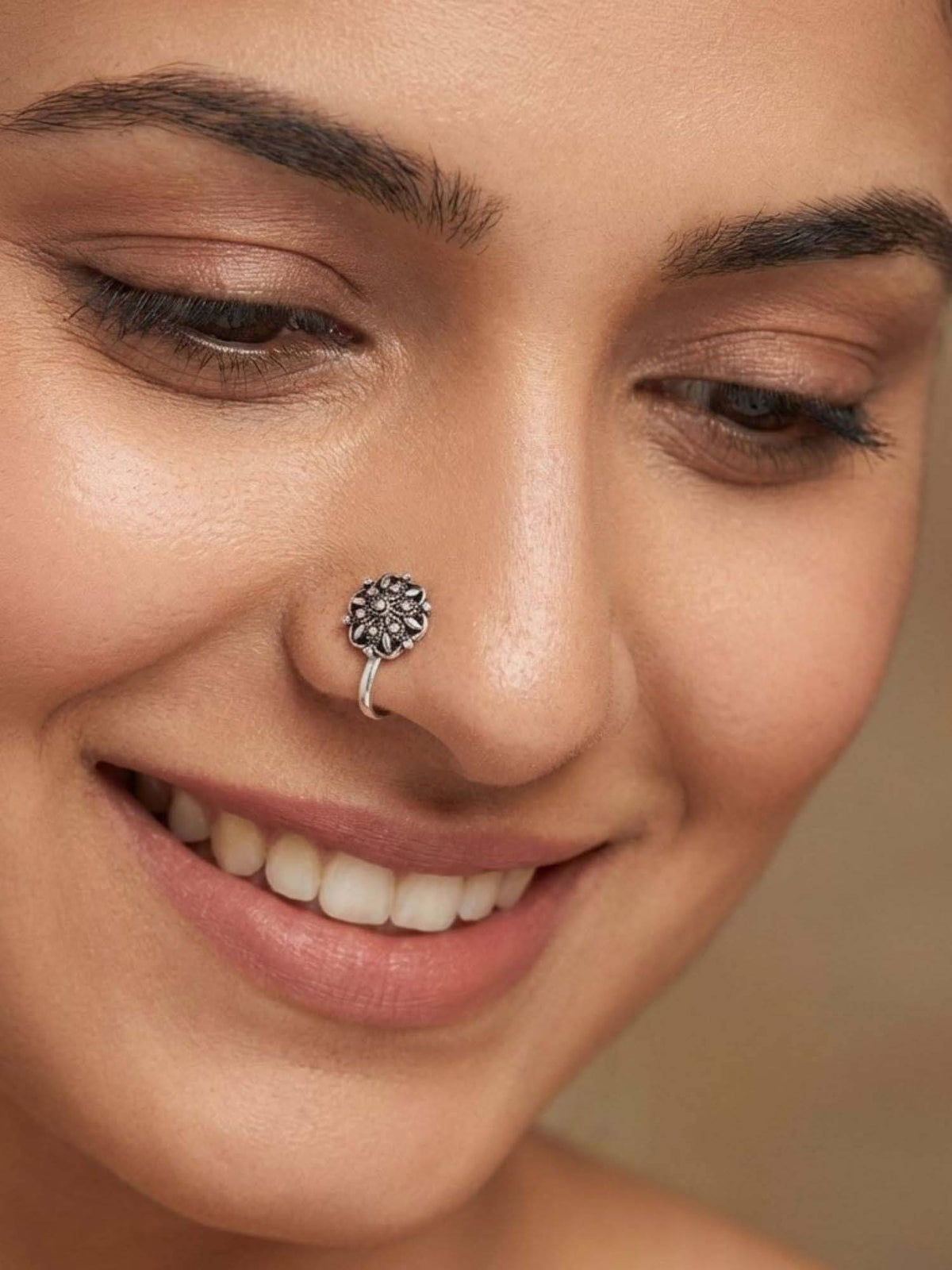 925 SILLER Oxidised Rhodium Plating Silver Nosepin (Onesize)