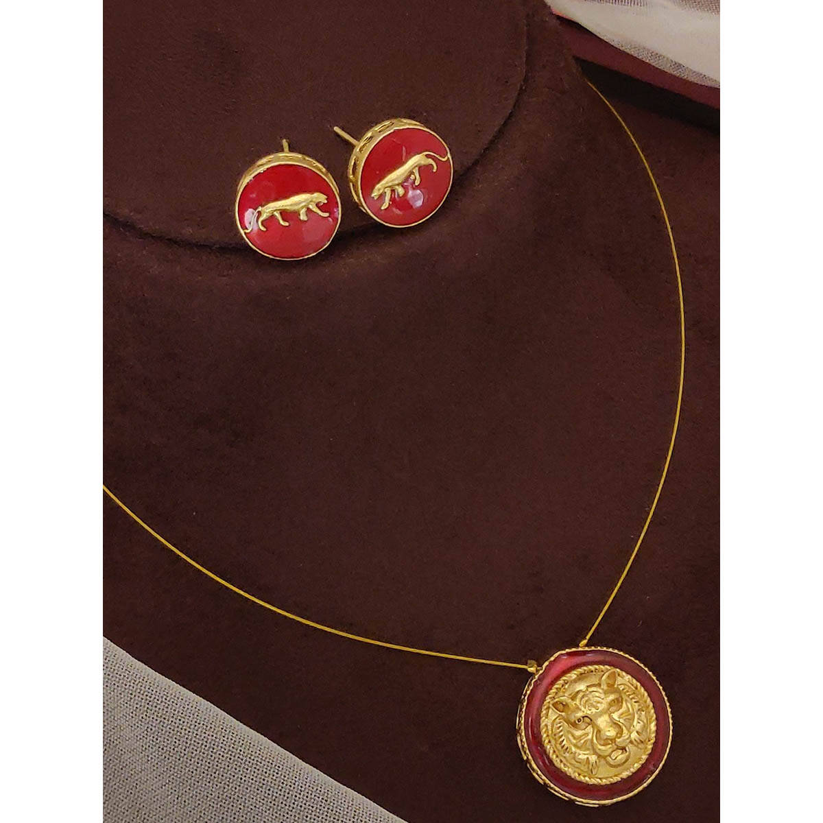 Abdesigns Elegant Red Gold Plated Jewellery Set