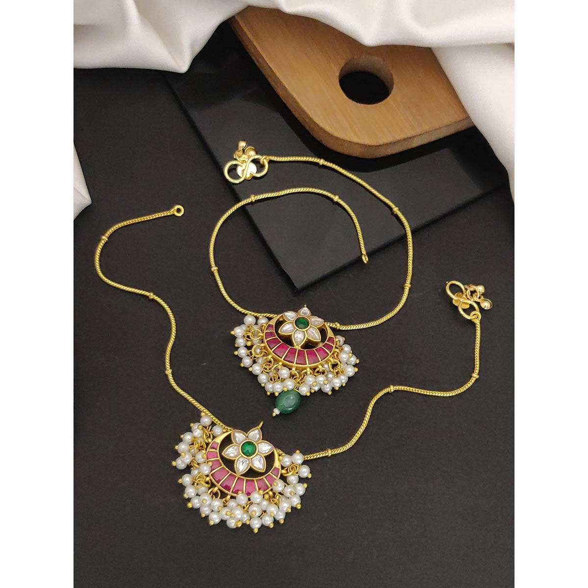 Abdesigns Enchanting Pachi Kundan Gold Plated Anklet