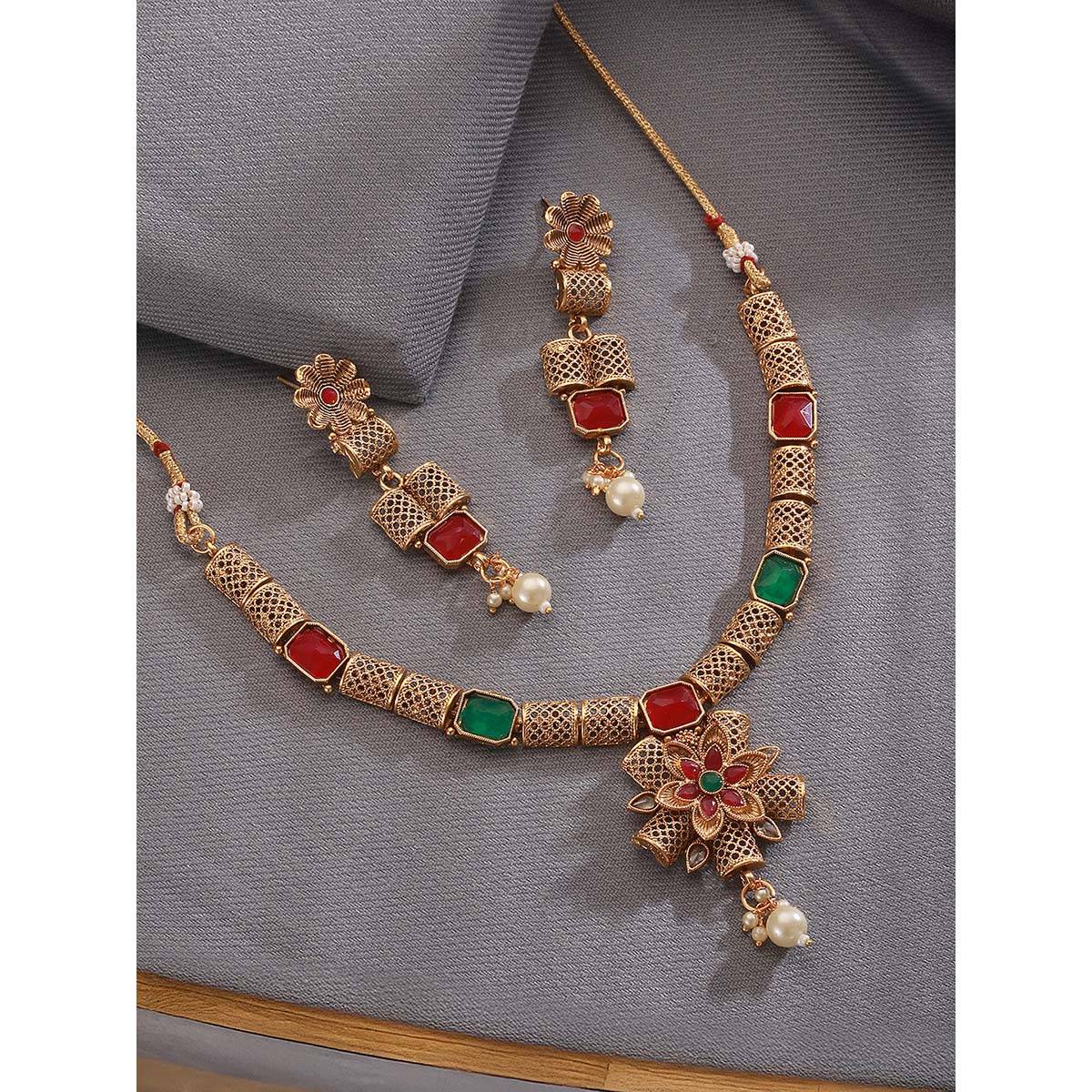 Aatmana Gold Plated Kundan Studded Floral Shaped Necklave with Earrings