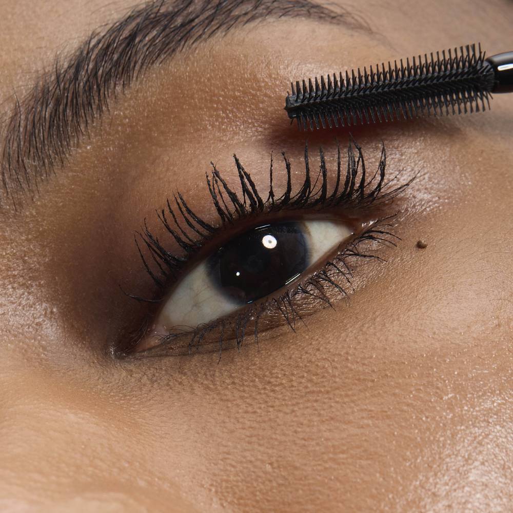 Yves Saint Laurent Lash Latex Mascara Black For Instant Length And Long-Lasting Lift - Black (8.5g)