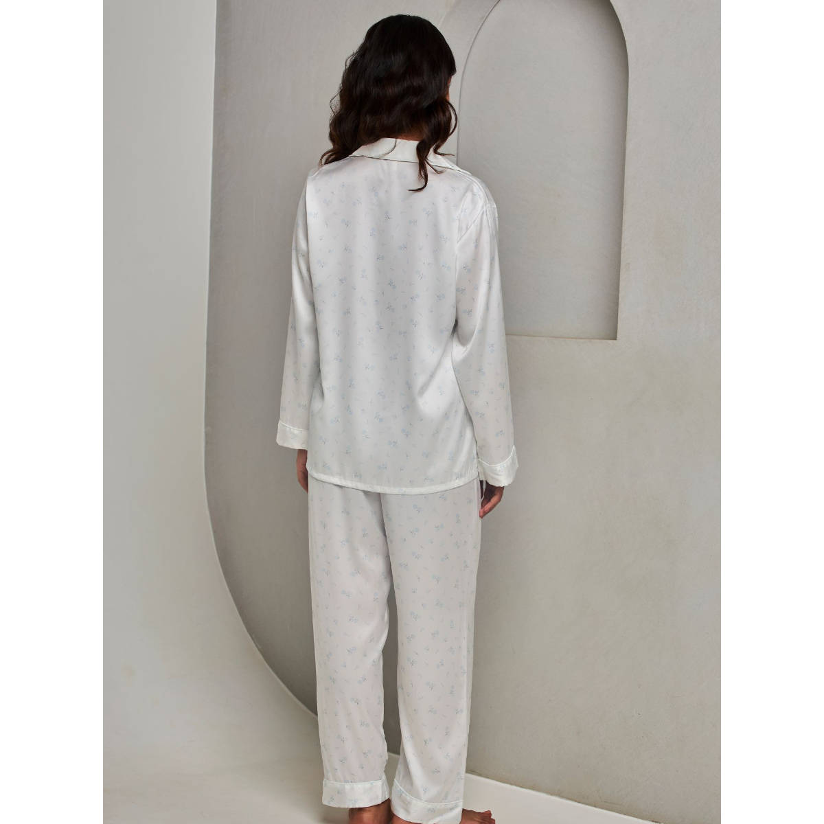 Addery White Floral Printed Shirt with Pyjama (Set of 2) (S) · S