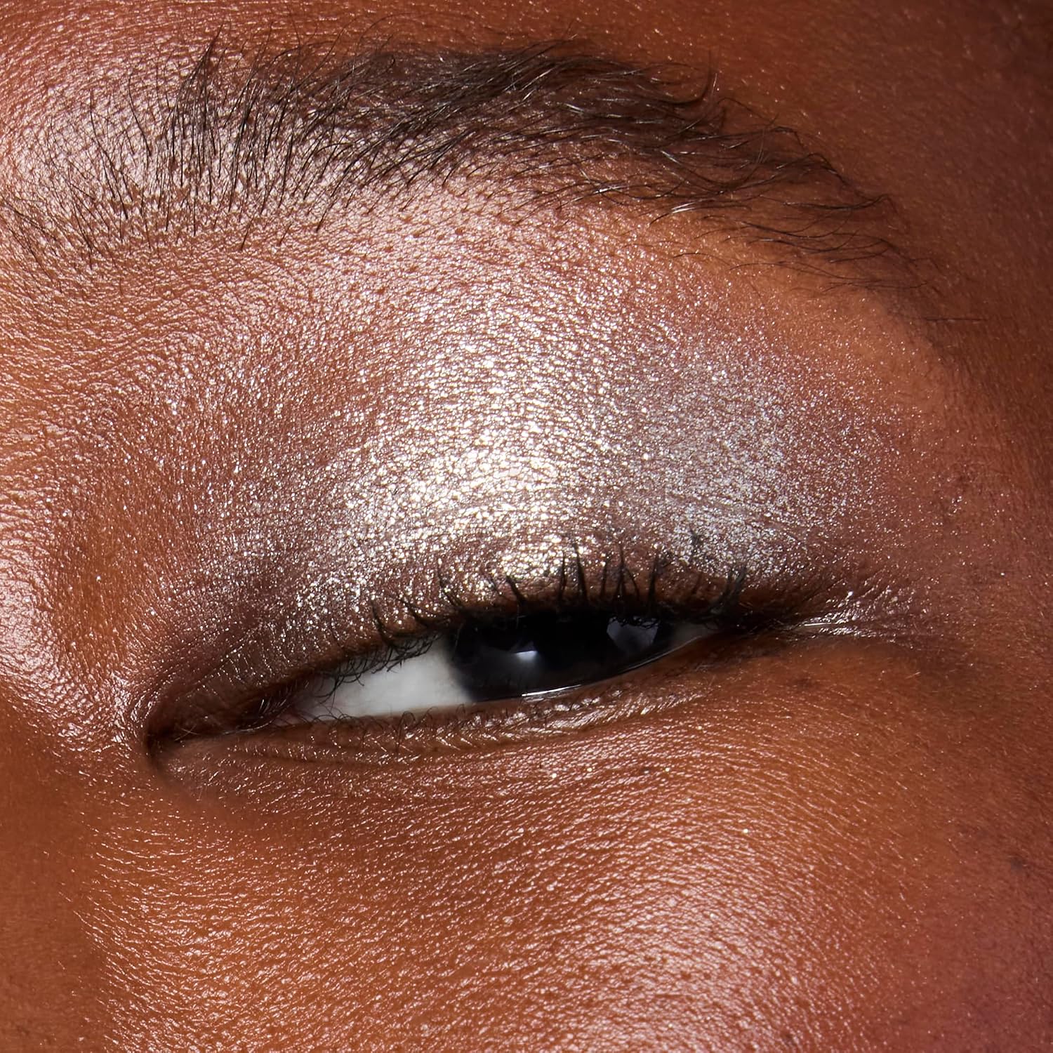 e.l.f. Powder Fine As Fleck Glitter Eyeshadow, Long-Lasting Sheer Eye Makeup With A Shimmer Finish, Soft, Smooth Formula, Vegan & Cruelty-Free, White Hot