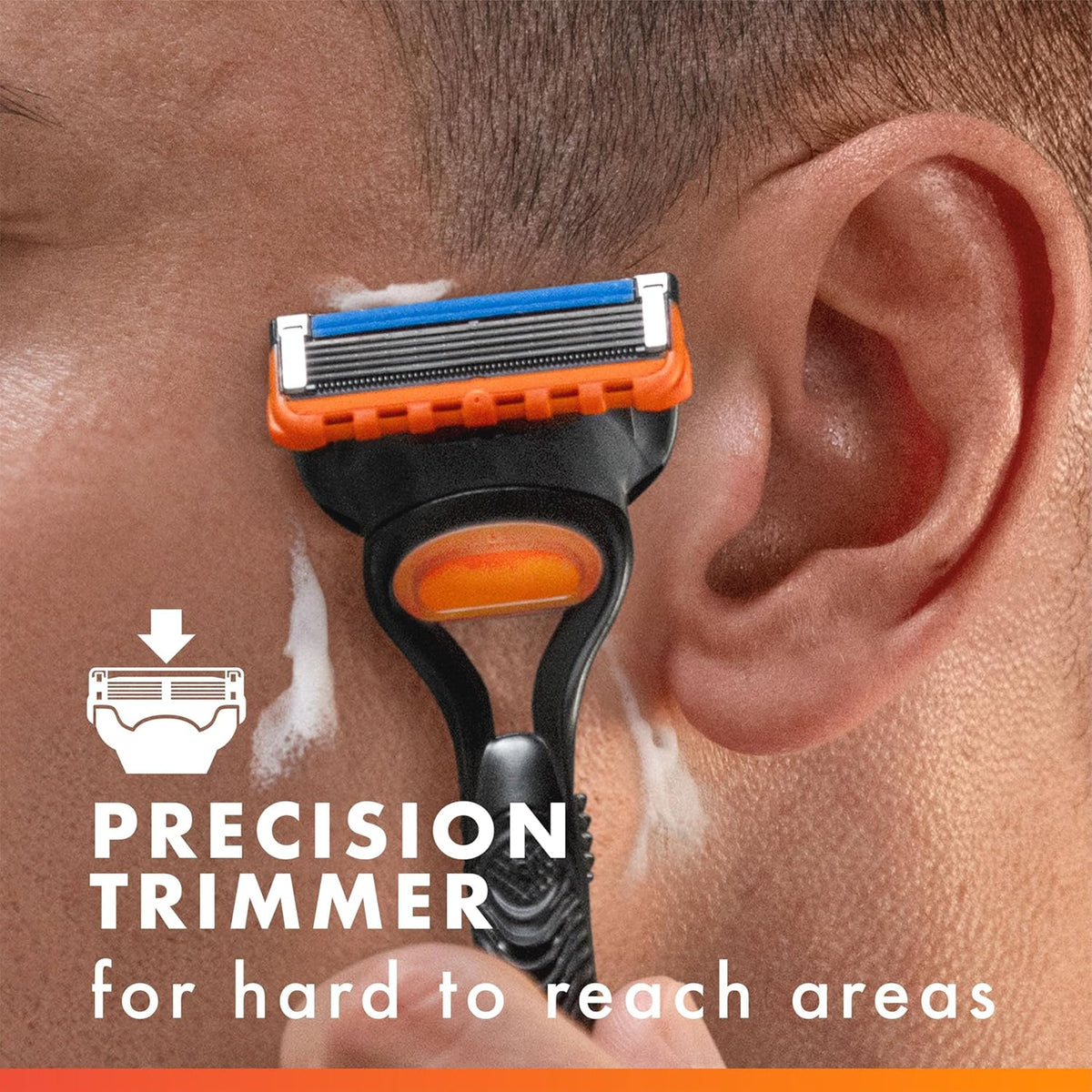 Gillette Fusion5 Menââ‚¬â„¢s Razor Handle + 4 Blade Refills