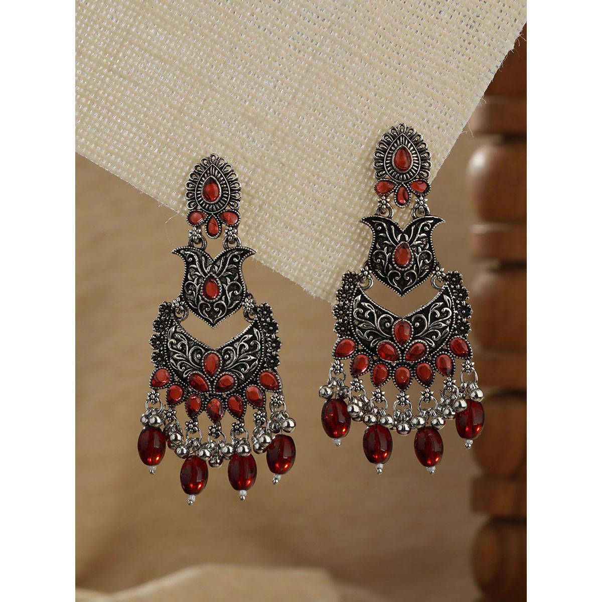 Aatmana Silver-Toned & Red Classic Chandbalis