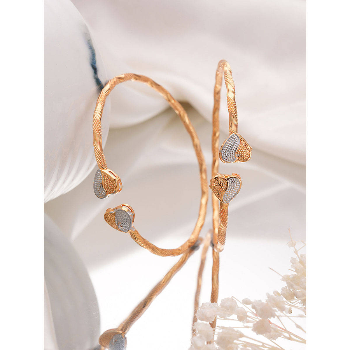 Aatmana 2 Brass Cubic Zirconia Rose Gold-Plated Cuff Bracelet (Pack of 2)