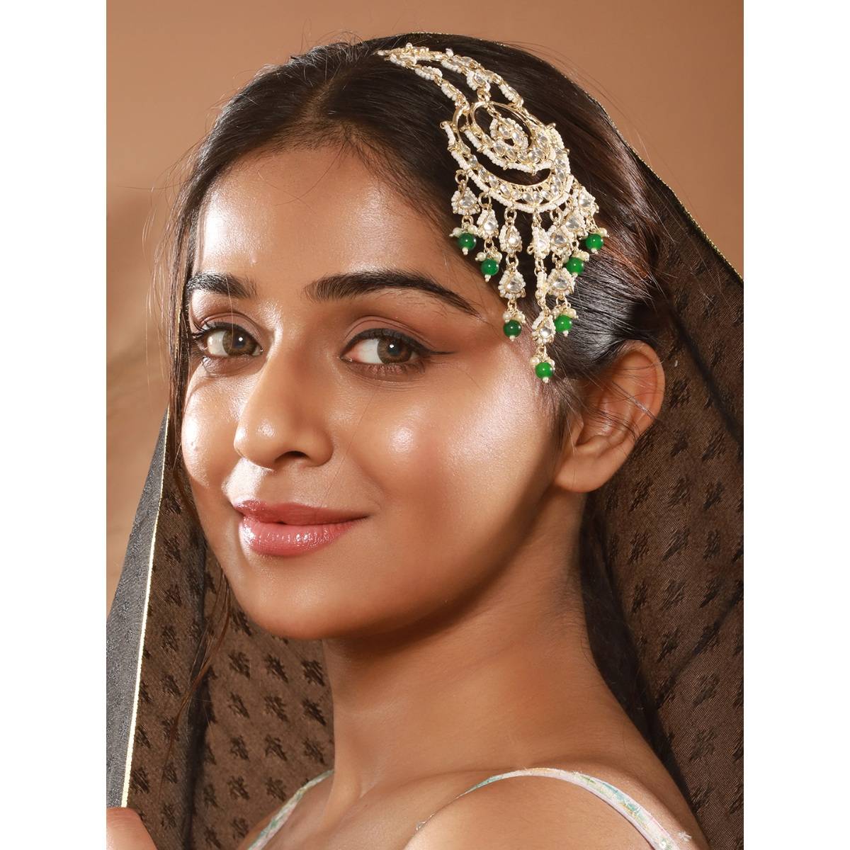 Aatmana Gold-Plated Kundan Studded Jhumar Passa Head Jewellery