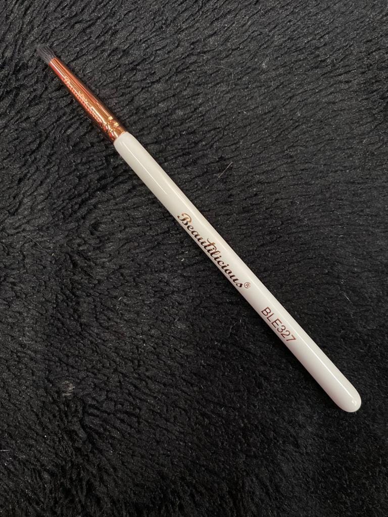Beautilicious – Brush BLE 327