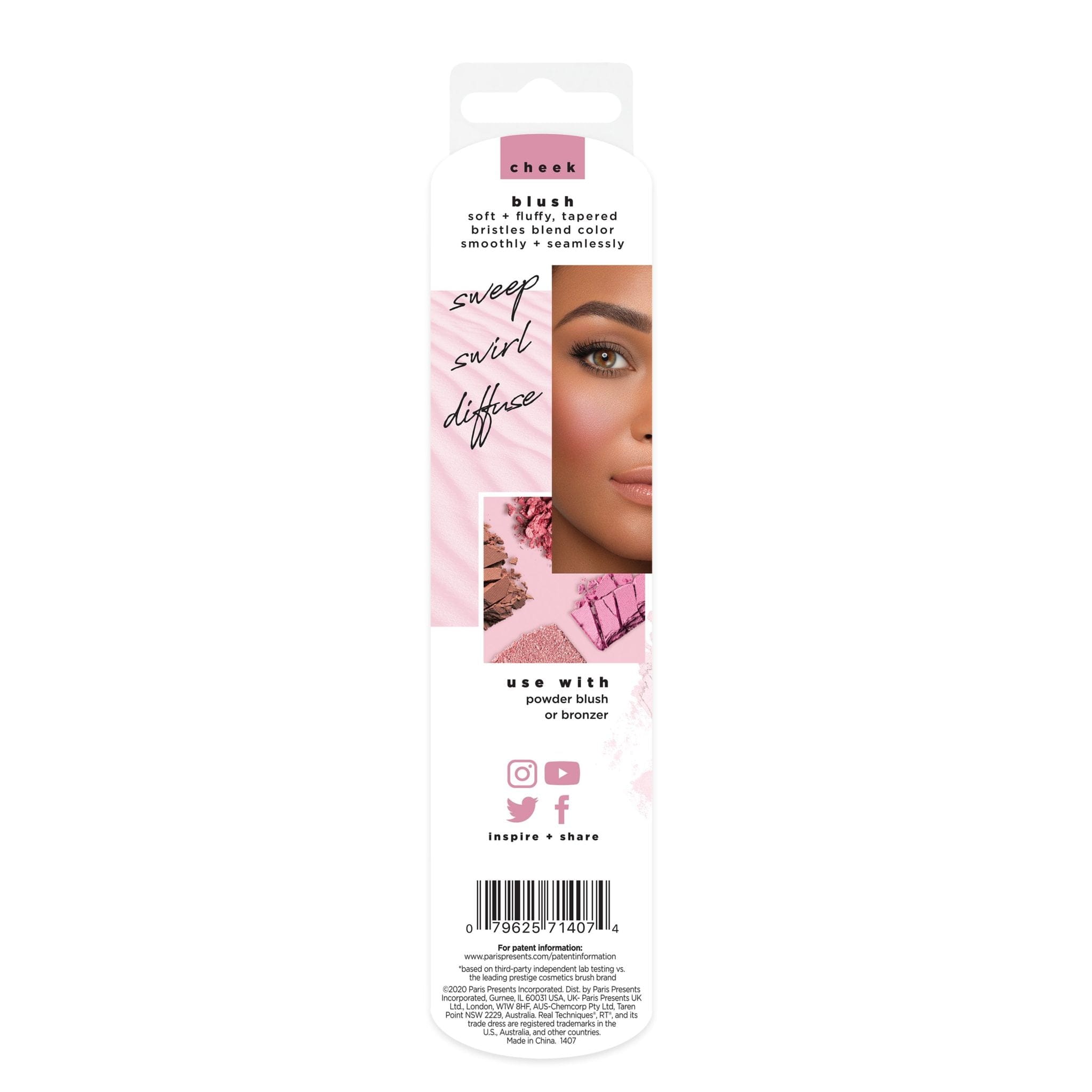 Real Techniques - Blush Brush - 01407