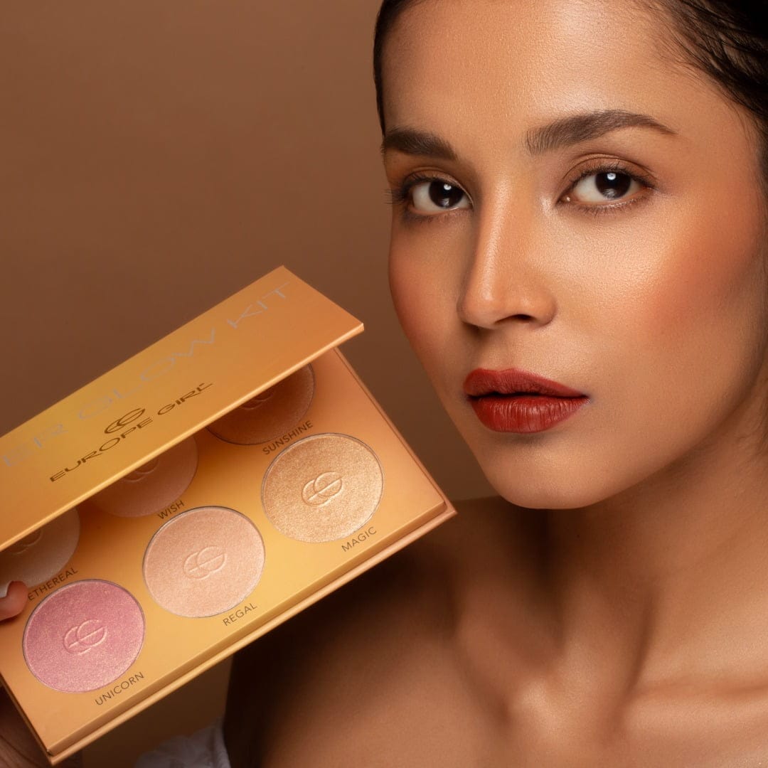 Europe Girl - (After Glow Kit) Highlighter Palette (50gm)