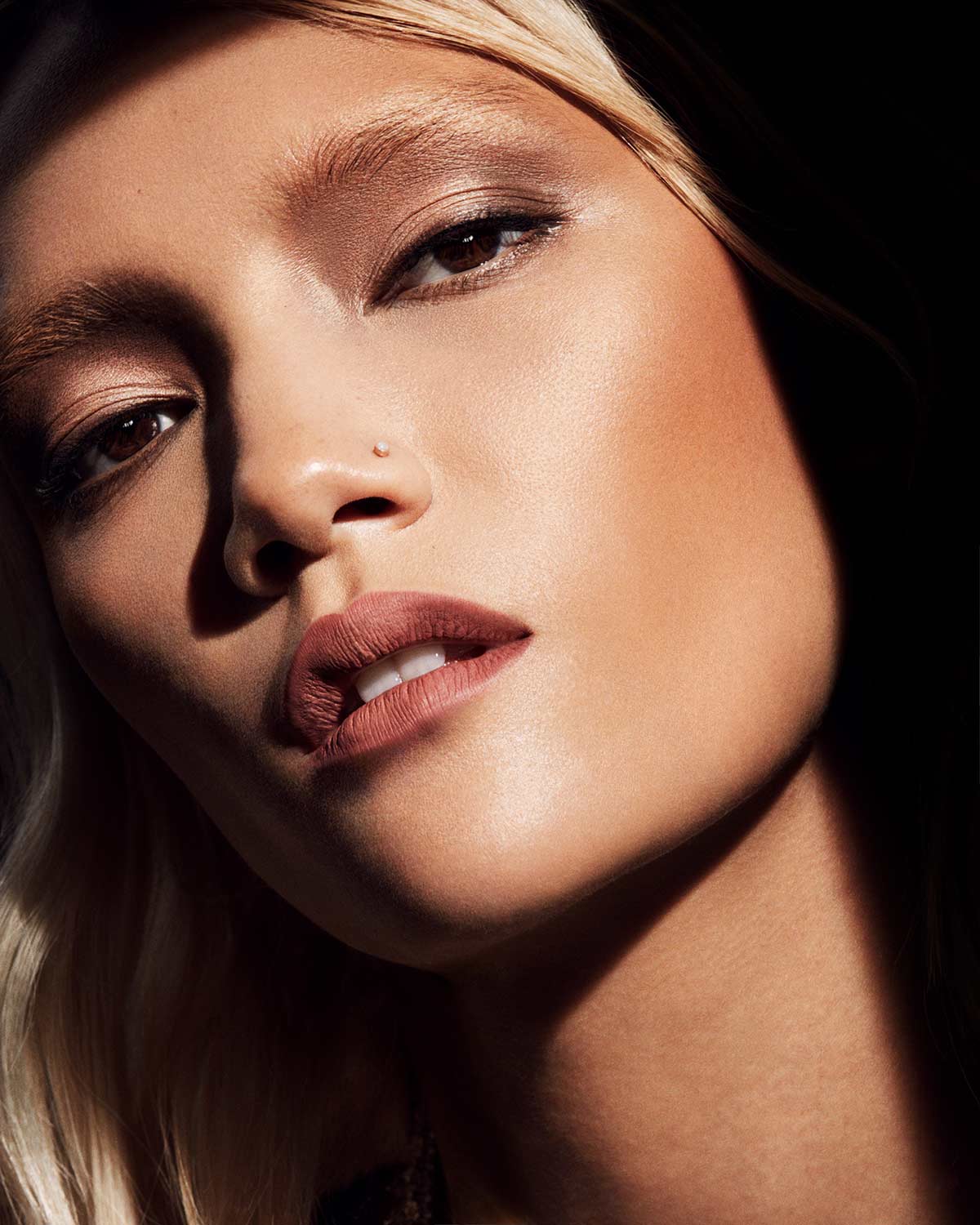 Fenty Beauty - PRO FILT'R MINI INSTANT RETOUCH SETTING POWDER (7.8g) MINI