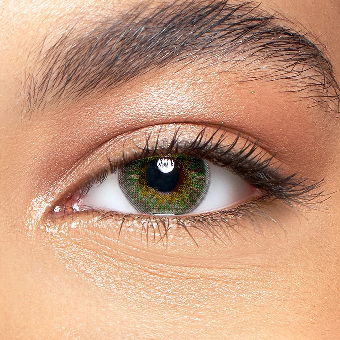 Aquacolor Daily Disposable Color Contact Lenses, Pack of 10 (FIERCE GREEN)