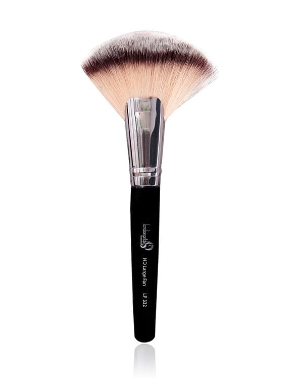 London Pride Cosmetics HD LARGE FAN BRUSH [LP-332] 0.80g