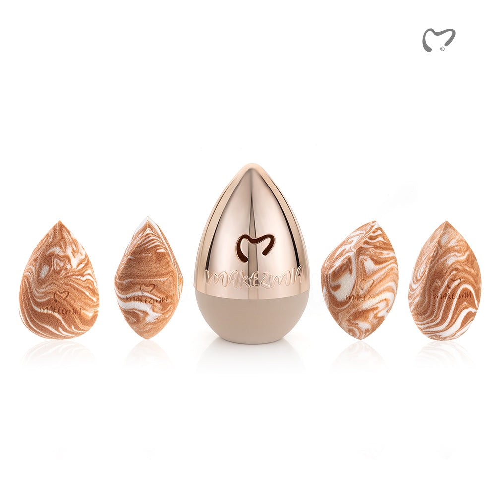 Makezmia four makeup sponges with protective case